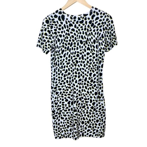 525 America White Black Yellow Cheetah Print Sweater Mini Dress Size XS - Picture 4 of 5